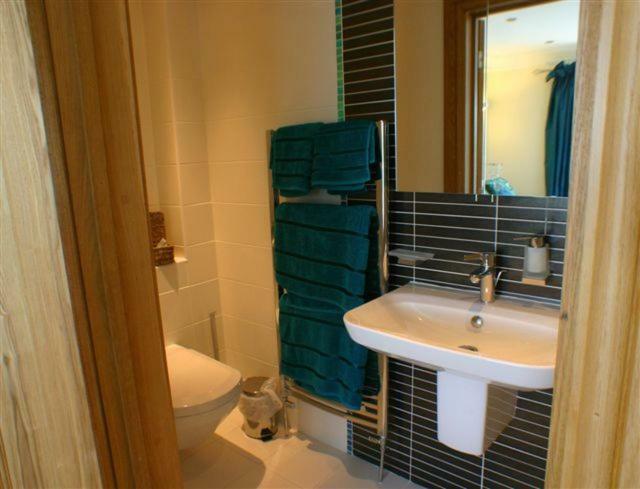 Stoke Gabriel Lodgings Bed and Breakfast Totnes Exteriör bild